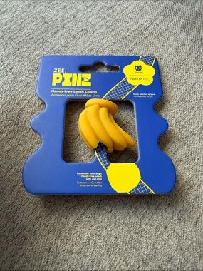 Farm Rio x Zee.Pinz Banana Hands Free Leash Charm